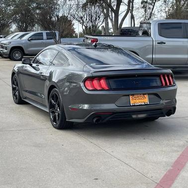 2020 Ford Mustang EcoBoost