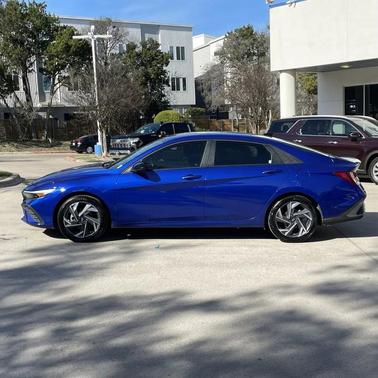 2025 Hyundai ELANTRA Sport