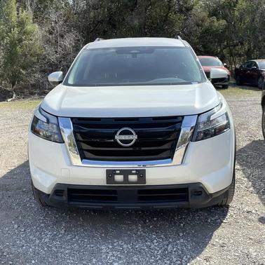 2024 Nissan Pathfinder SV FWD