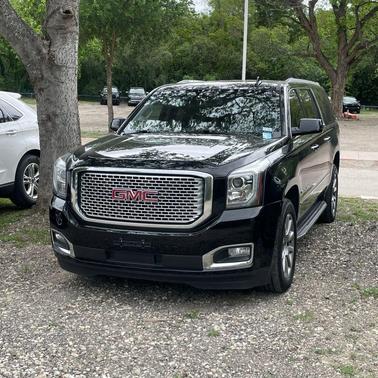 Onyx Black 2017 GMC Yukon XL Denali