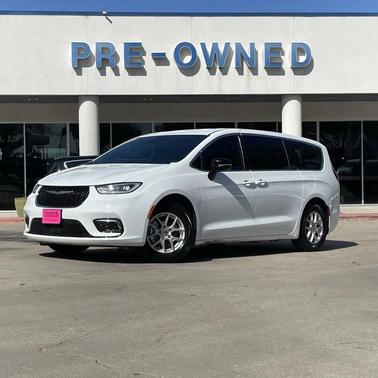 2025 Chrysler Pacifica L