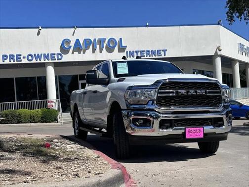 2023 RAM 2500 Tradesman Crew Cab 4x4 6'4' Box