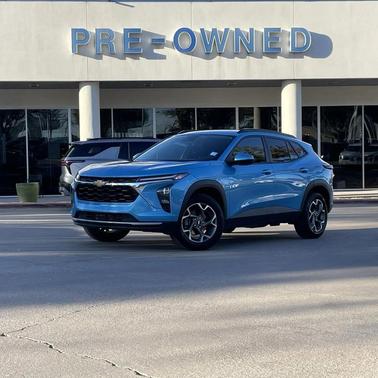 2025 Chevrolet Trax LT