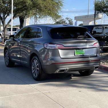 2022 Lincoln Nautilus Standard