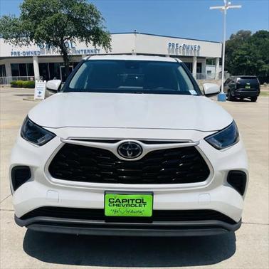2022 Toyota Highlander L