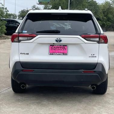 2020 Toyota RAV4 Hybrid LE