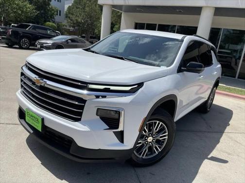 2024 Chevrolet Traverse LT
