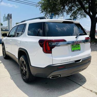 2022 GMC Acadia AWD AT4