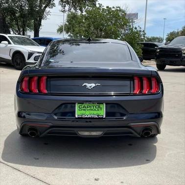 2021 Ford Mustang EcoBoost