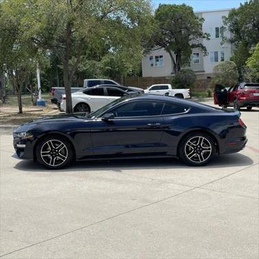 2021 Ford Mustang EcoBoost