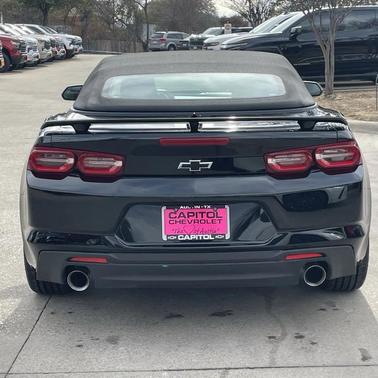 2023 Chevrolet Camaro RWD Convertible LT1