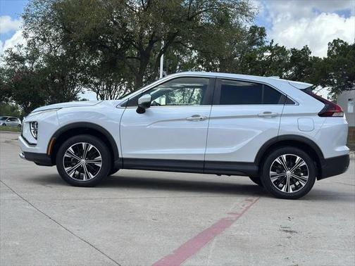 2022 Mitsubishi Eclipse Cross SE
