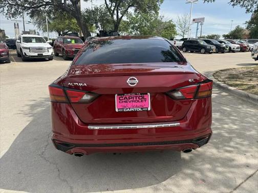 2022 Nissan Altima 2.5 SL
