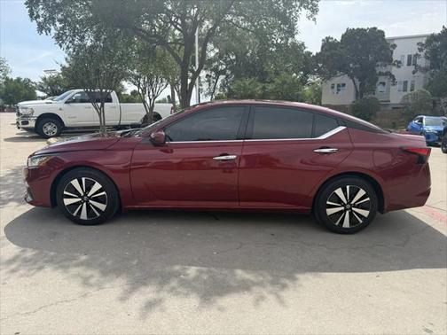 2022 Nissan Altima 2.5 SL