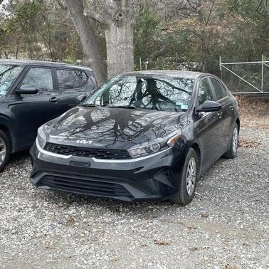 2023 Kia Forte LX