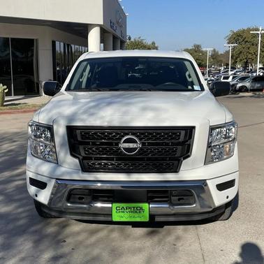 2024 Nissan Titan SV