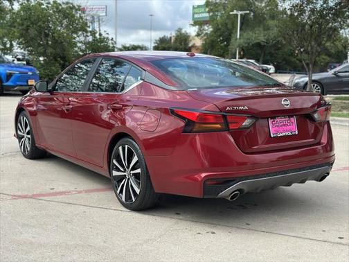 2021 Nissan Altima SR FWD