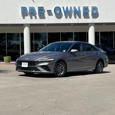 2024 Hyundai ELANTRA SEL