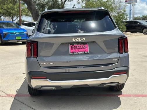 2024 Kia Sorento S