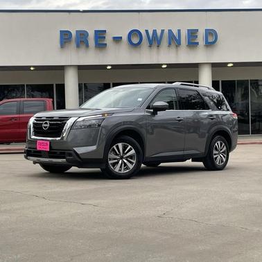 2025 Nissan Pathfinder SL FWD