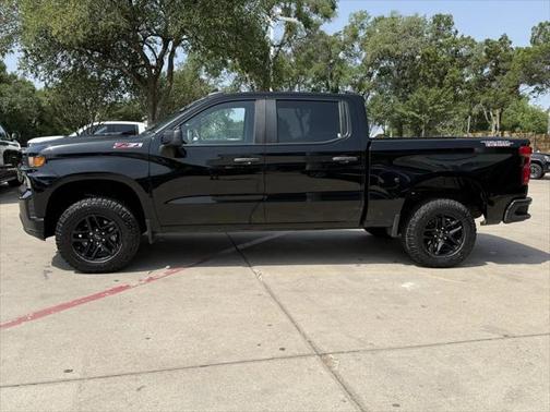 2022 Chevrolet Silverado 1500 Custom Trail Boss