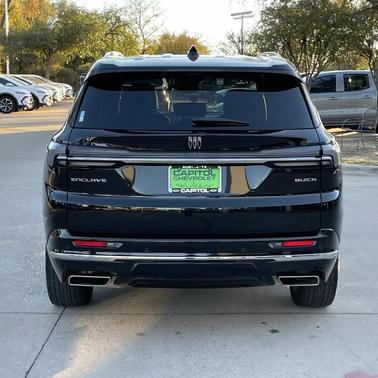 2025 Buick Enclave Avenir FWD
