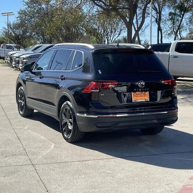 2024 Volkswagen Tiguan 2.0T SE