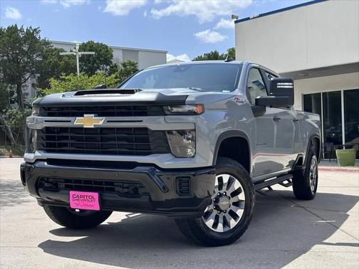 2025 Chevrolet Silverado 2500 Custom