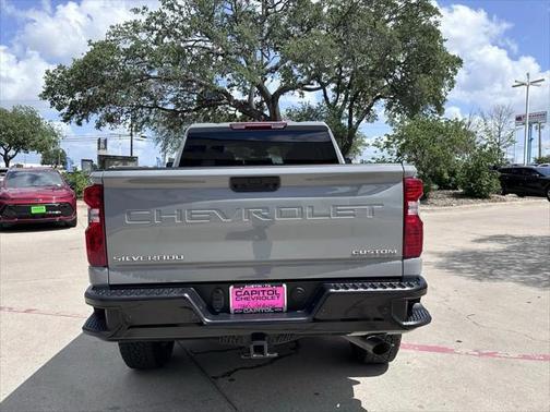 2025 Chevrolet Silverado 2500 Custom