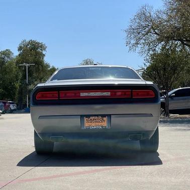 2012 Dodge Challenger SXT