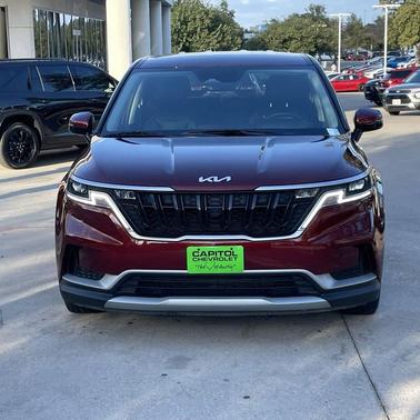 2023 Kia Carnival LX
