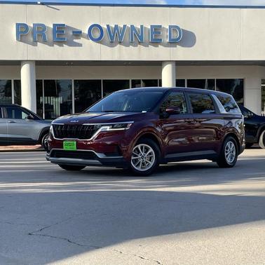 2023 Kia Carnival LX