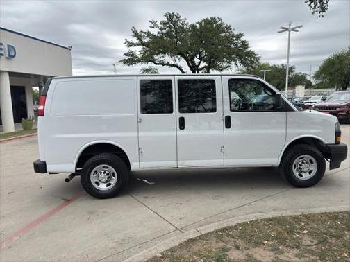 2022 Chevrolet Express 2500 RWD 2500 Regular Wheelbase WT