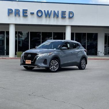 2023 Nissan Kicks SV