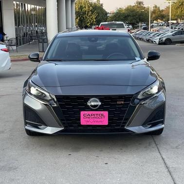 2023 Nissan Altima SR FWD