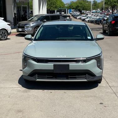 Morning Haze 2025 Kia K4 EX