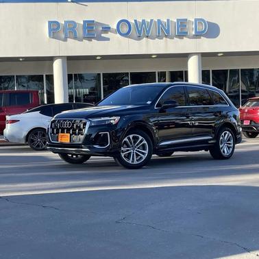 2025 Audi Q7 45 Premium