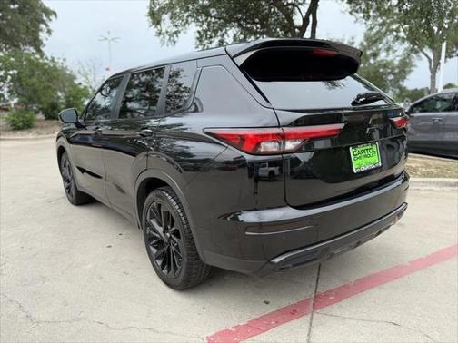 2022 Mitsubishi Outlander SE 2.5 2WD