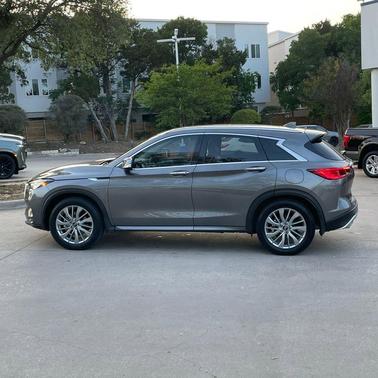 2023 INFINITI QX50 LUXE