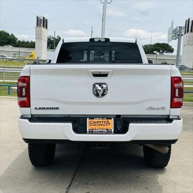 2022 RAM 2500 Laramie Crew Cab 4x4 6'4' Box