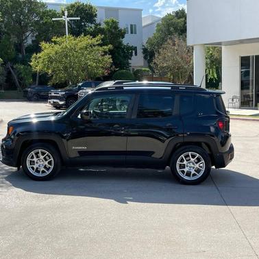 Black 2020 Jeep Renegade Latitude