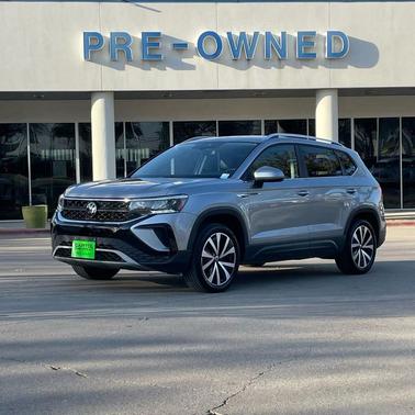 2024 Volkswagen Taos 1.5T SE