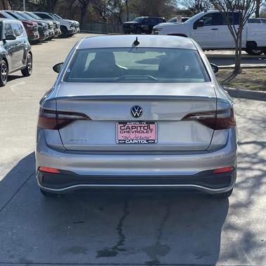 2024 Volkswagen Jetta 1.5T S