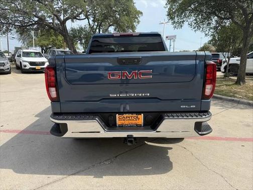 2024 GMC Sierra 1500 SLE