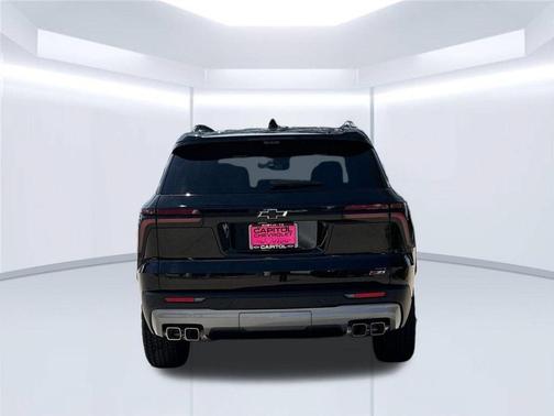 Mosaic Black Metallic 2027 Chevrolet Traverse AWD Z71