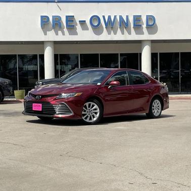 2022 Toyota Camry LE