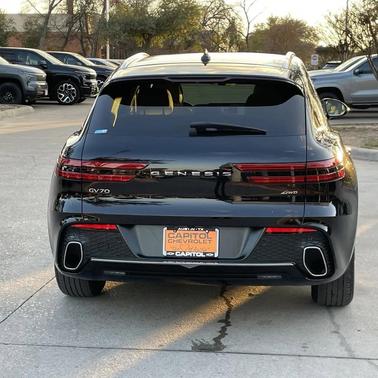 2024 Genesis GV70 2.5T AWD