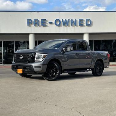 2024 Nissan Titan SV