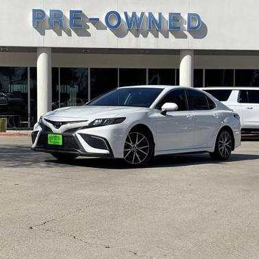 2023 Toyota Camry SE