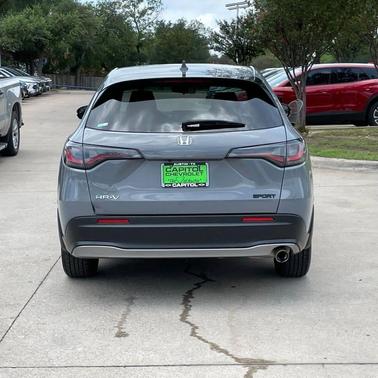 Urban Gray Pearl 2024 Honda HR-V AWD Sport